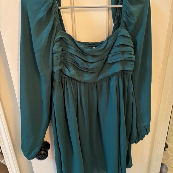 Emerson chiffon Abercrombie and Fitch size medium tall dress - Picture 1 of 2